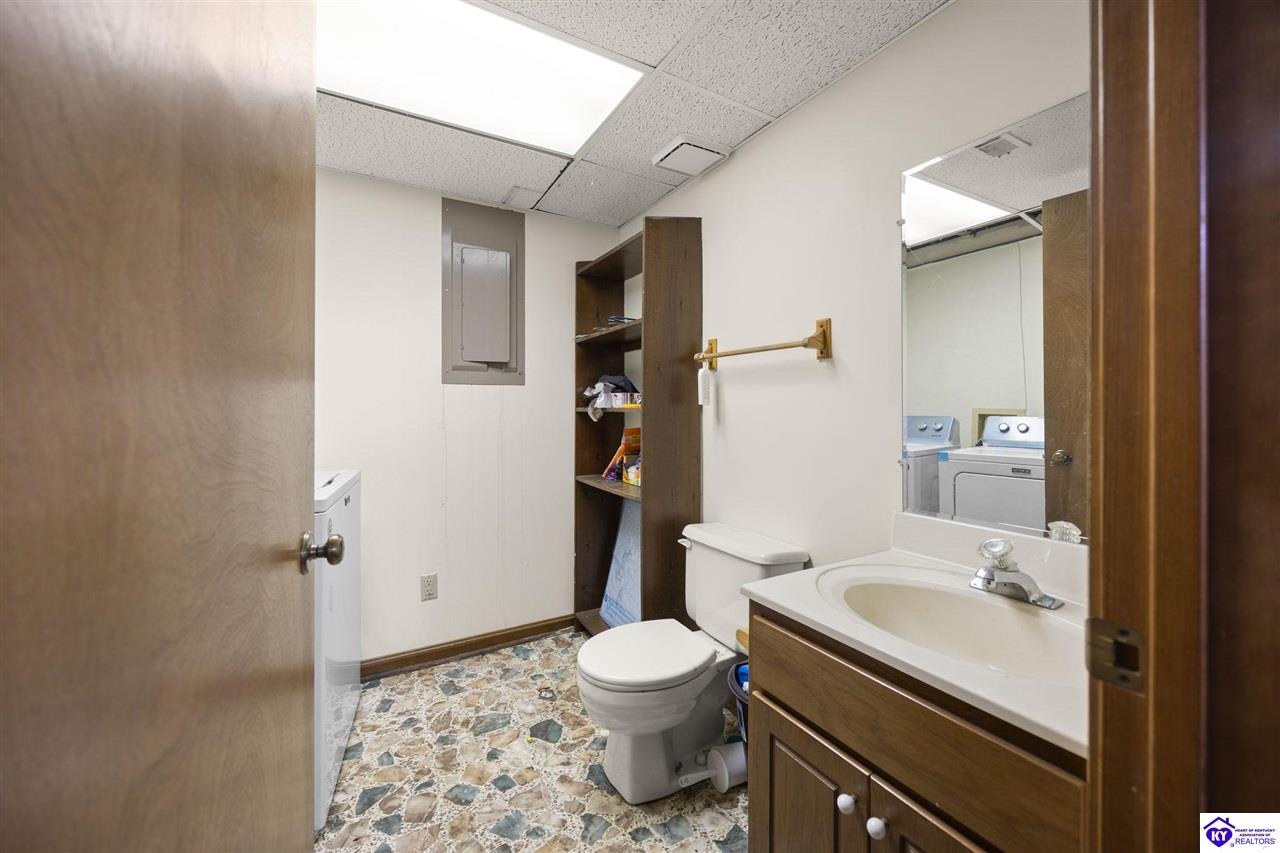 Listing Picture 1964 Rineyville Big Springs Road Rineyville, KY 40162 MLS HK25005075