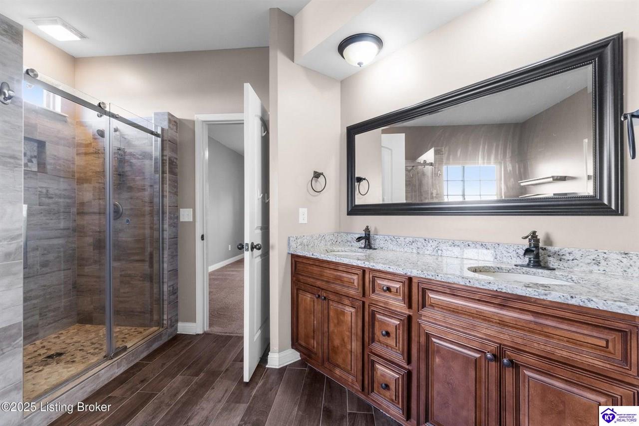 Listing Picture 316 Merlot Court Vine Grove, KY 40175 MLS HK25005093