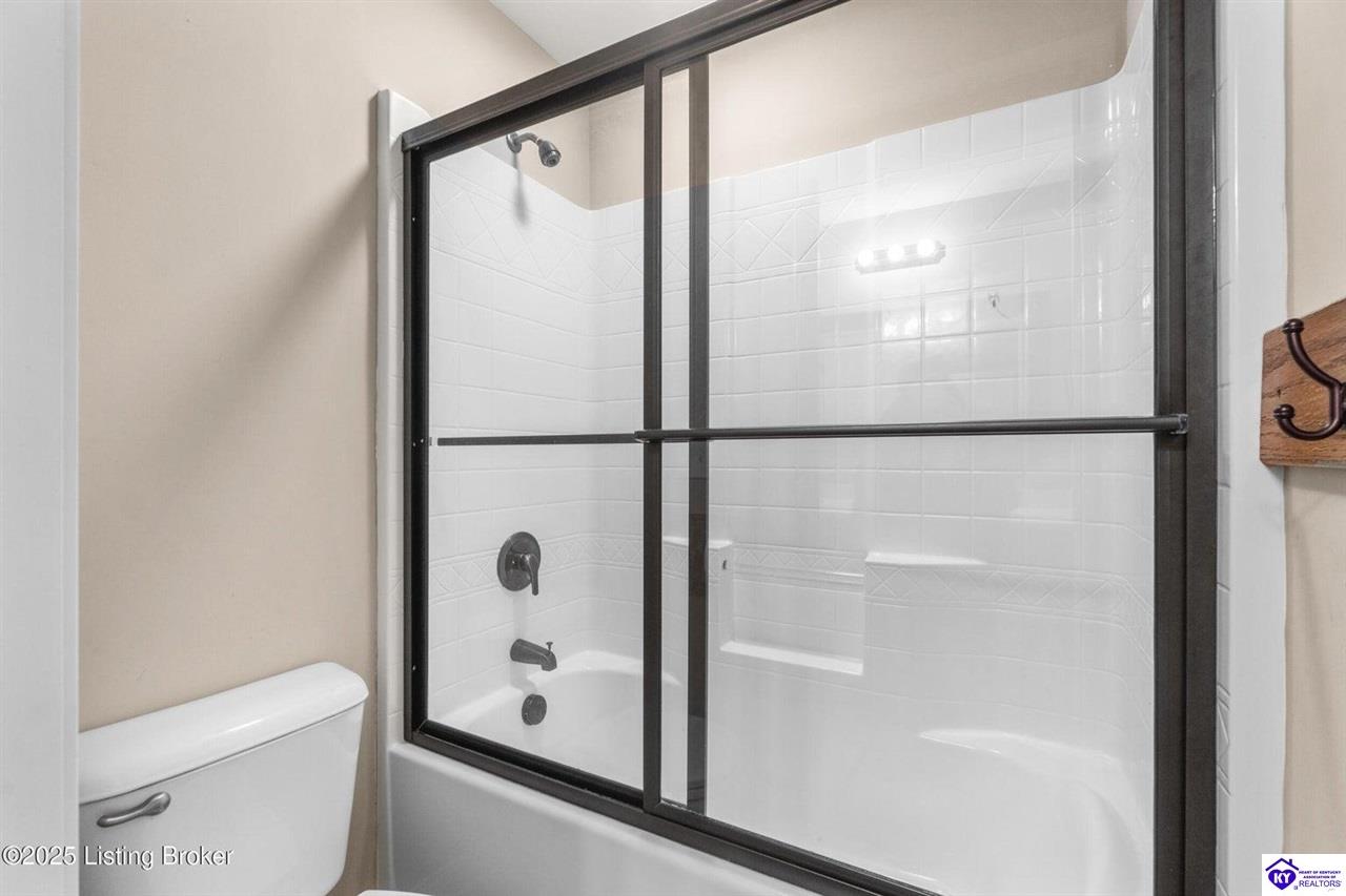 Listing Picture 316 Merlot Court Vine Grove, KY 40175 MLS HK25005093