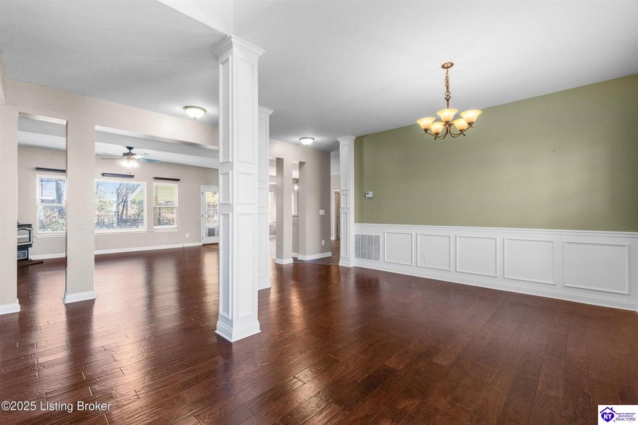 Listing Picture 316 Merlot Court Vine Grove, KY 40175 MLS HK25005093