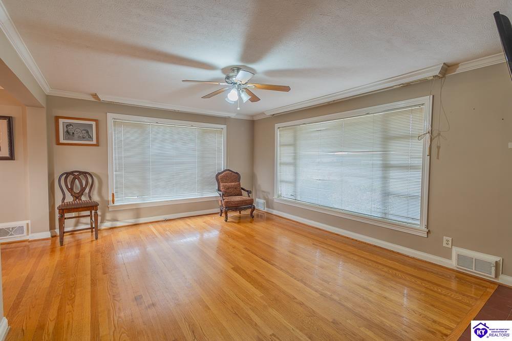 Listing Picture 7891 N Dixie Highway Bonnieville, KY 42713 MLS HK25005147