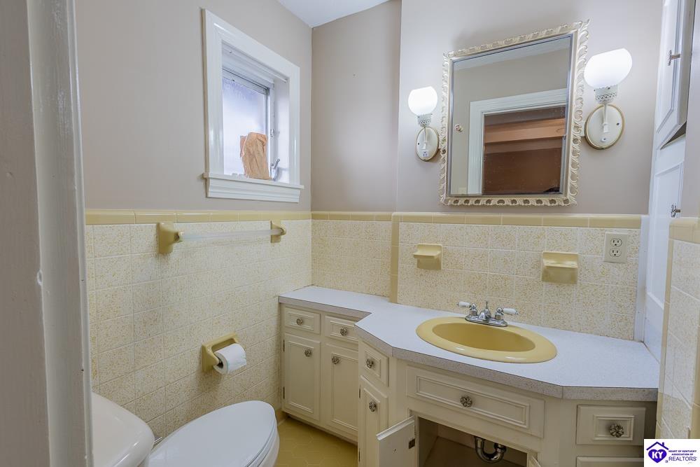 Listing Picture 7891 N Dixie Highway Bonnieville, KY 42713 MLS HK25005147