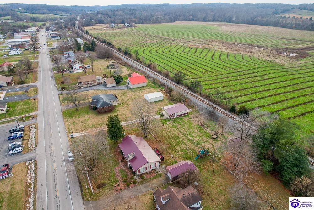 Listing Picture 7891 N Dixie Highway Bonnieville, KY 42713 MLS HK25005147