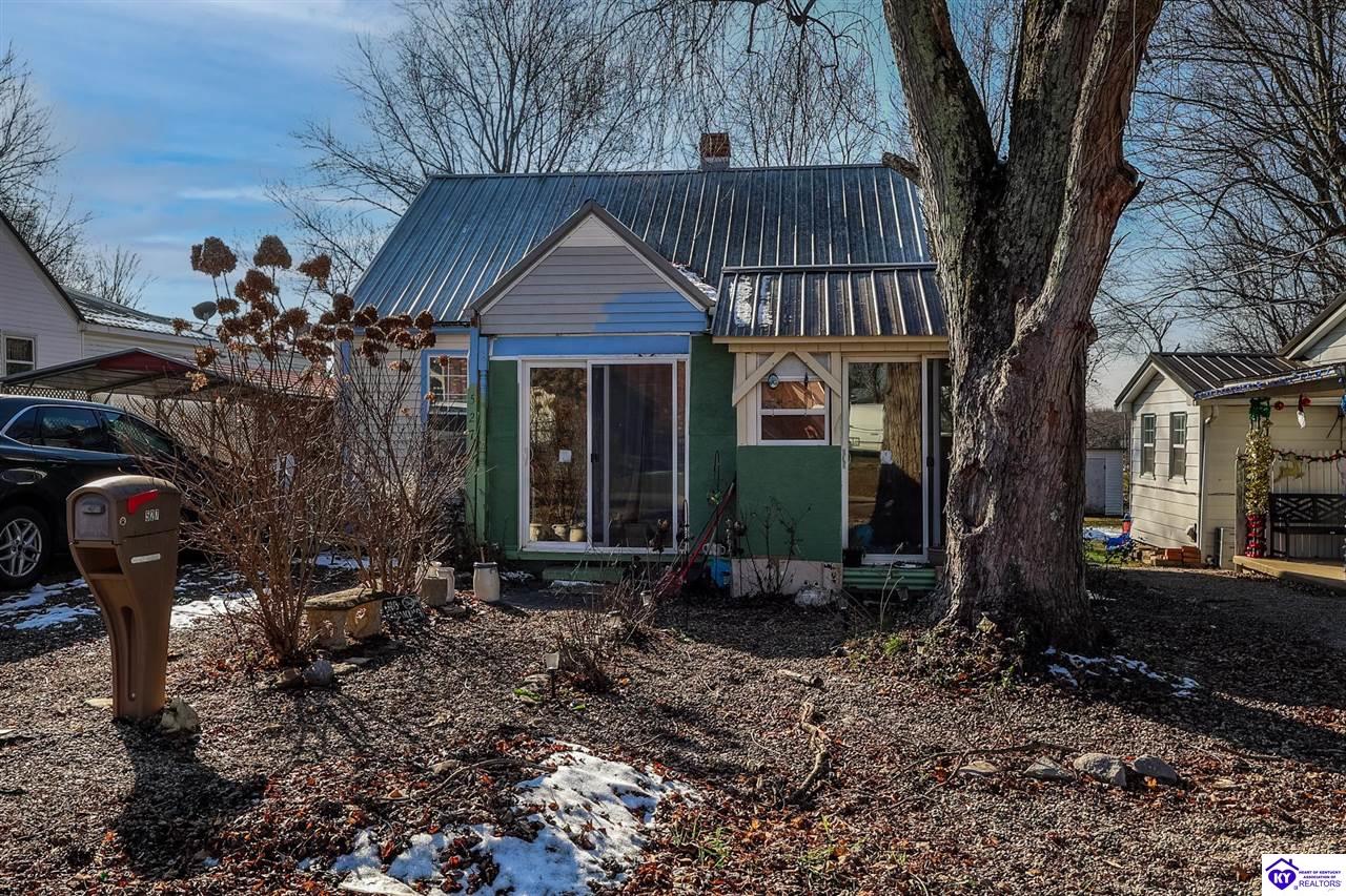 527 Kirkpatrick AvenueHodgenville,&nbsp;KY&nbsp;42748