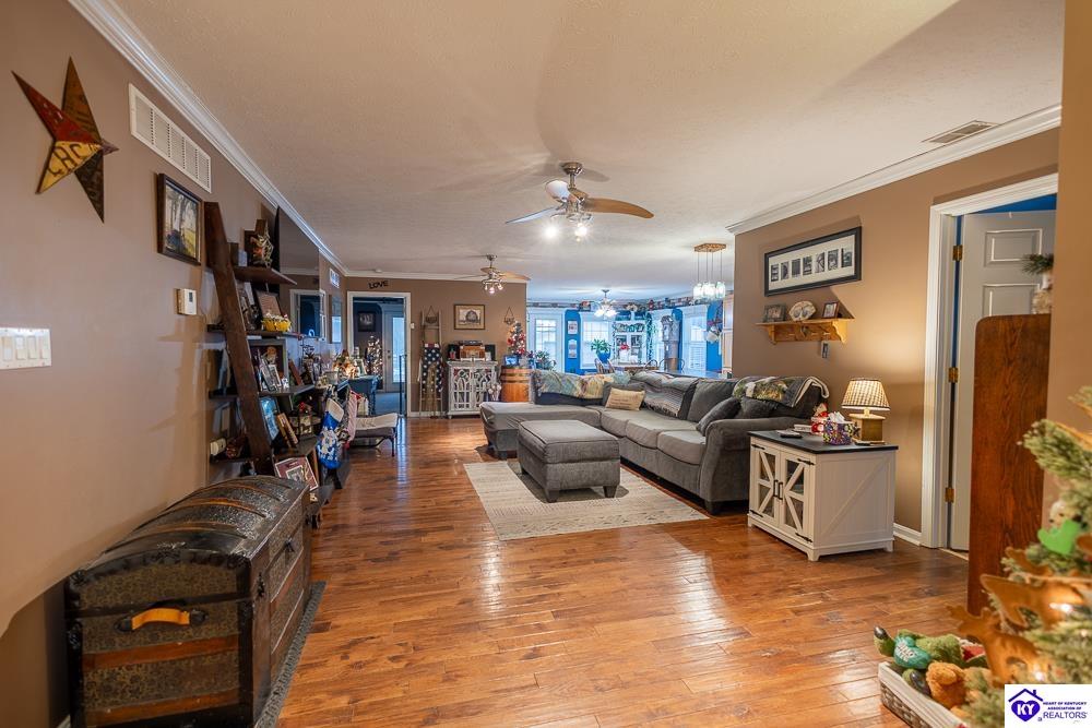 Listing Picture 9747 Mason Lane Fairdale, KY 40118 MLS HK25005193