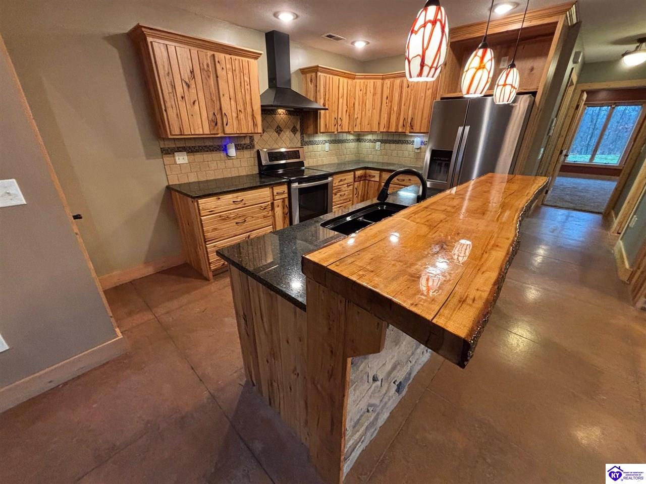 Listing Picture 2674 Fairground Road Brandenburg, KY 40143 MLS HK25005212