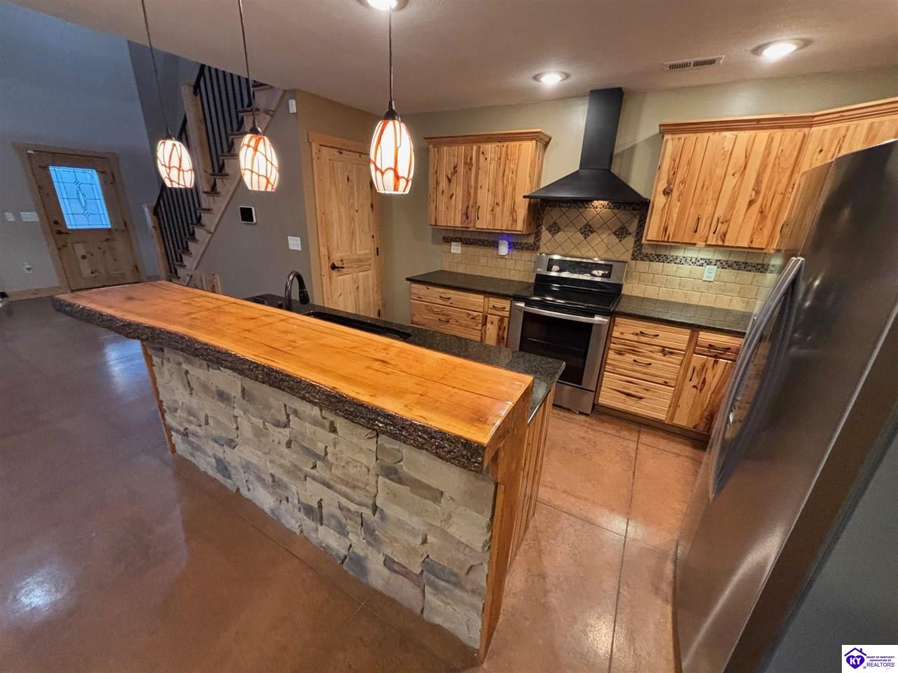 Listing Picture 2674 Fairground Road Brandenburg, KY 40143 MLS HK25005212