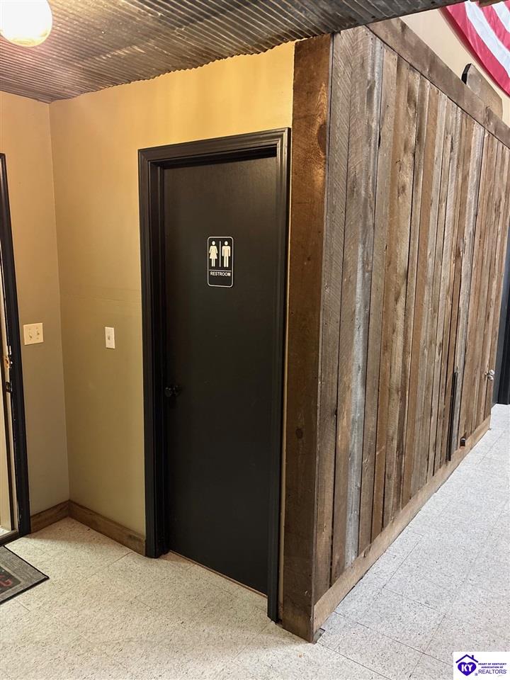 Listing Picture 2674 Fairground Road Brandenburg, KY 40143 MLS HK25005212