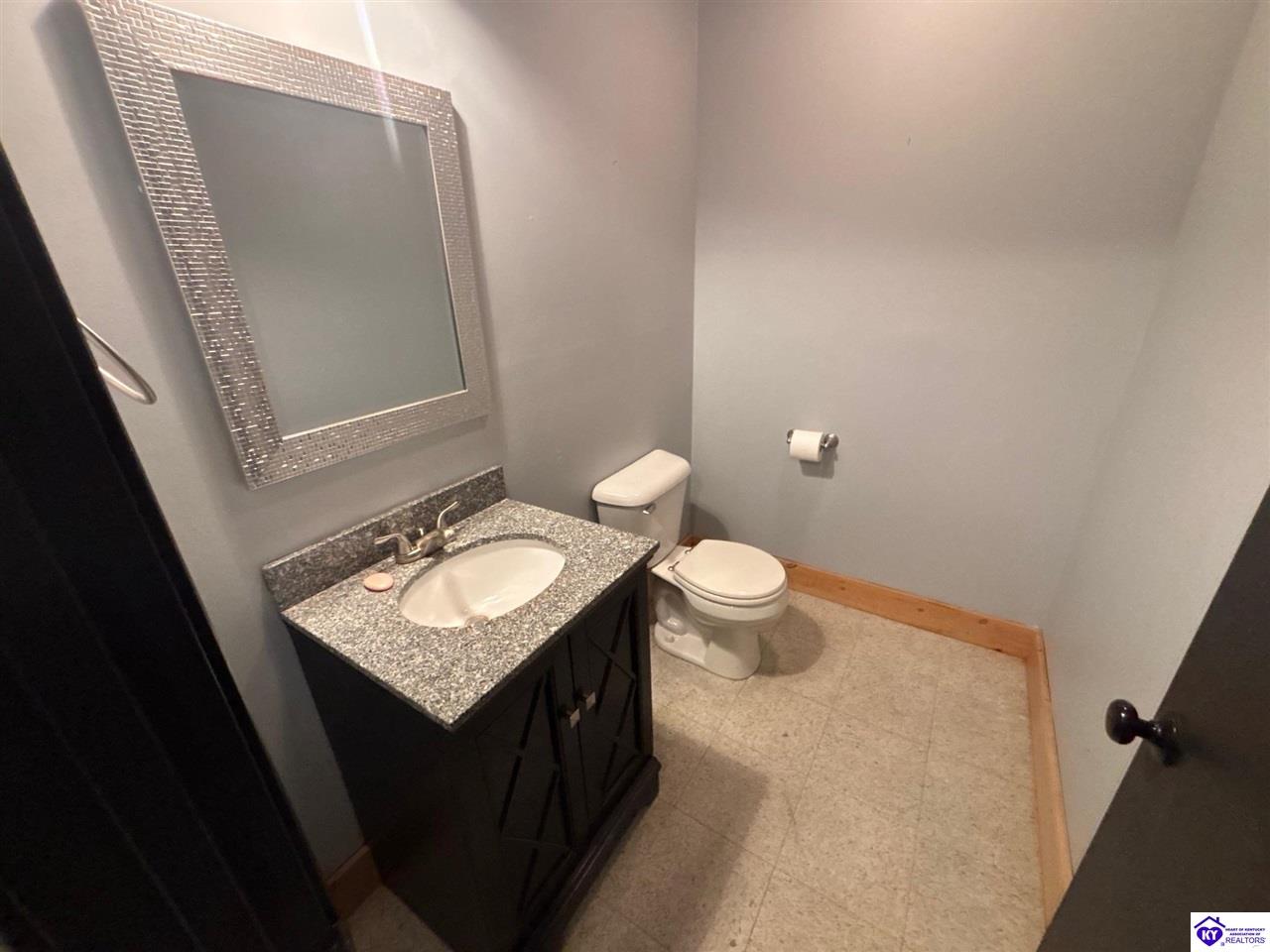 Listing Picture 2674 Fairground Road Brandenburg, KY 40143 MLS HK25005212