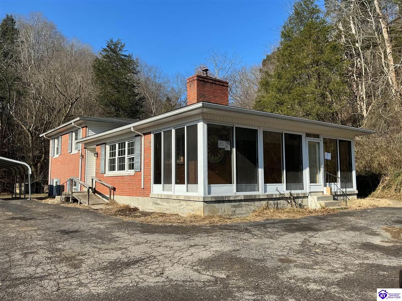 7252 Bardstown RoadHodgenville,&nbsp;KY&nbsp;42748