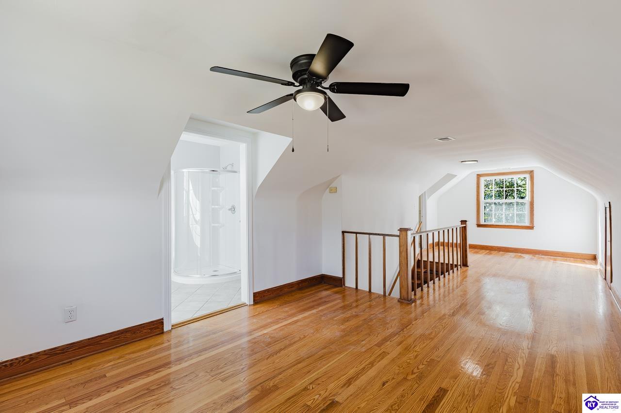 Listing Picture 705 Montgomery Avenue Elizabethtown, KY 42701 MLS HK25005283