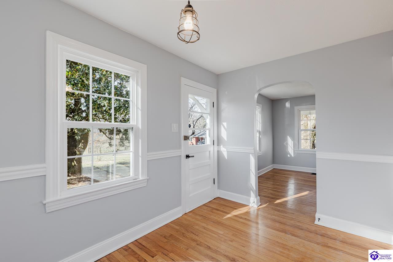 Listing Picture 705 Montgomery Avenue Elizabethtown, KY 42701 MLS HK25005283