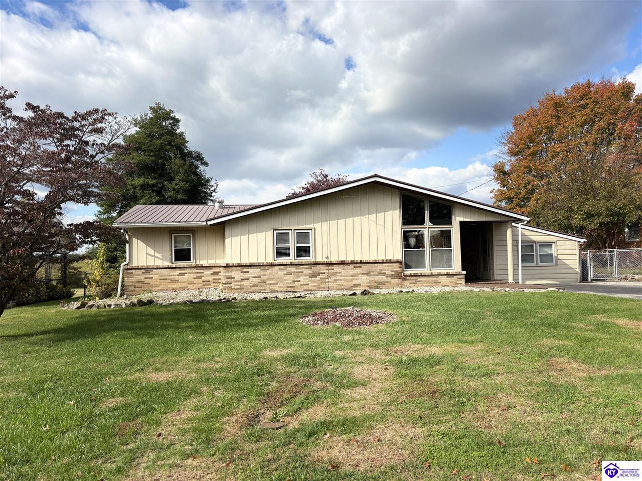 1511 Longview DriveCampbellsville,&nbsp;KY&nbsp;42718