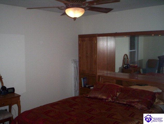 Listing Picture 39 W Airview Drive Elizabethtown, KY 42701 MLS HK10000045