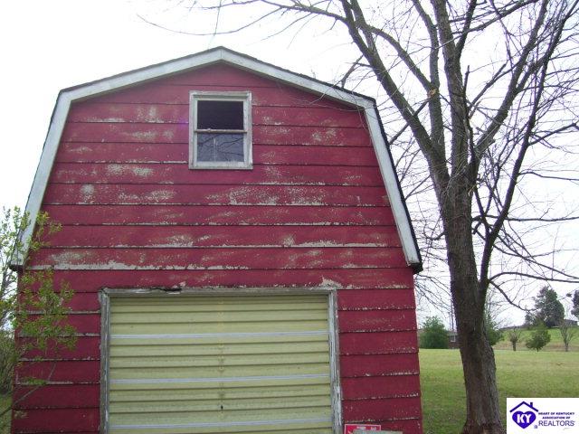 Listing Picture 6423 Elizabethtown Road Leitchfield, KY 42754 MLS HK10000055