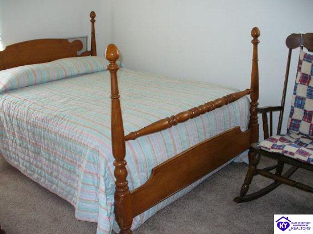 Listing Picture 312 Kentucky Drive Elizabethtown, KY 42701 MLS HK10000264