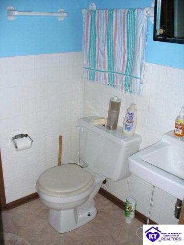 Listing Picture 312 Kentucky Drive Elizabethtown, KY 42701 MLS HK10000264