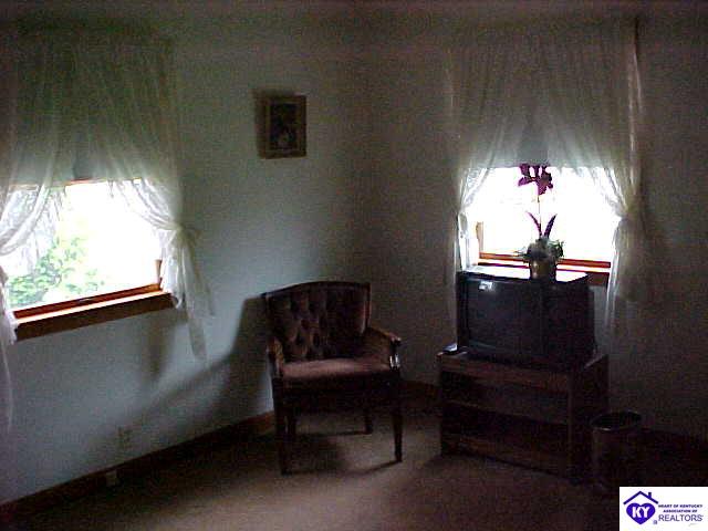 Listing Picture 401 Highland Avenue Vine Grove, KY 40175 MLS HK10000269