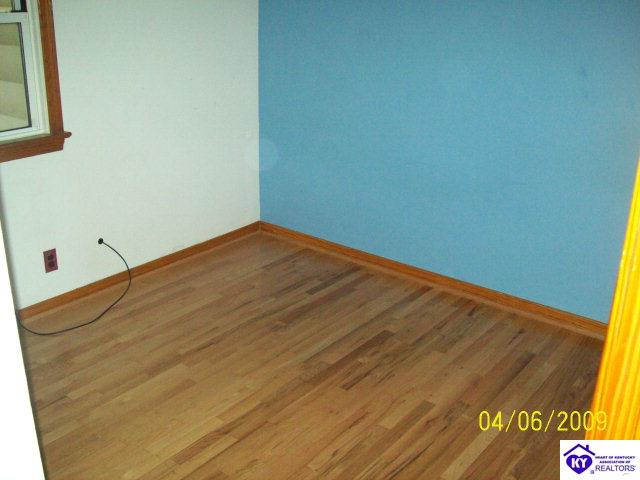 Listing Picture 646 N Main Street Elizabethtown, KY 42701 MLS HK10000295