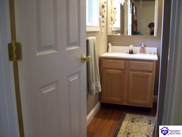 Listing Picture 663 Greer Lane Bardstown, KY 40004 MLS HK10000380