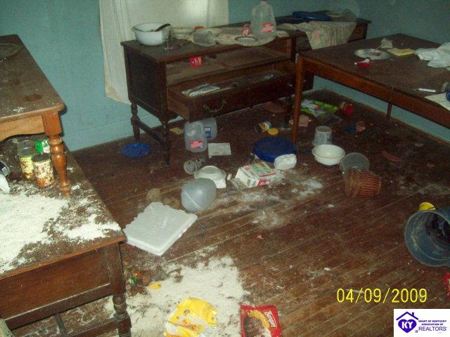 Listing Picture 1322 Elm Street West Point, KY 40177 MLS HK10000429