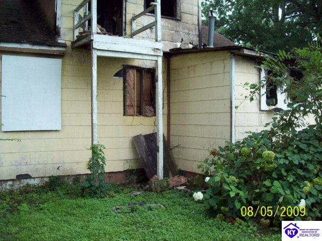 Listing Picture 1322 Elm Street West Point, KY 40177 MLS HK10000429