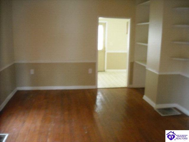 Listing Picture 112 First Street Irvington, KY 40146 MLS HK10000624