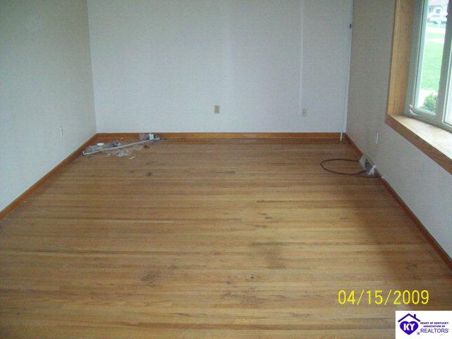 Listing Picture 801 Pearman Avenue Radcliff, KY 40160 MLS HK10000669