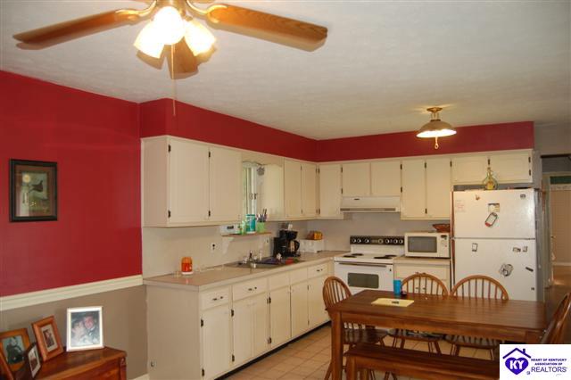 Listing Picture 107 Twin Creeks Drive Campbellsville, KY 42718 MLS HK10000984