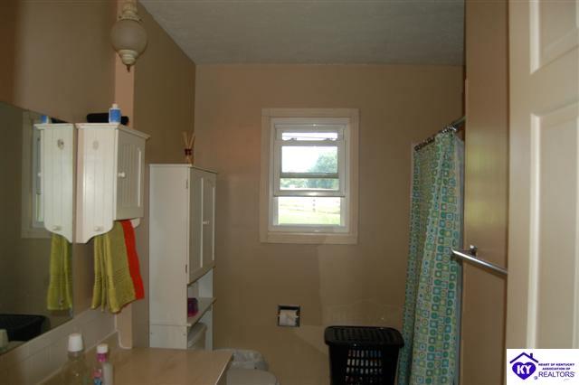 Listing Picture 107 Twin Creeks Drive Campbellsville, KY 42718 MLS HK10000984