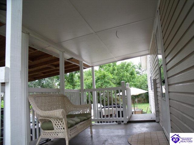 Listing Picture 309 Glennwood Drive Vine Grove, KY 40175 MLS HK10001034