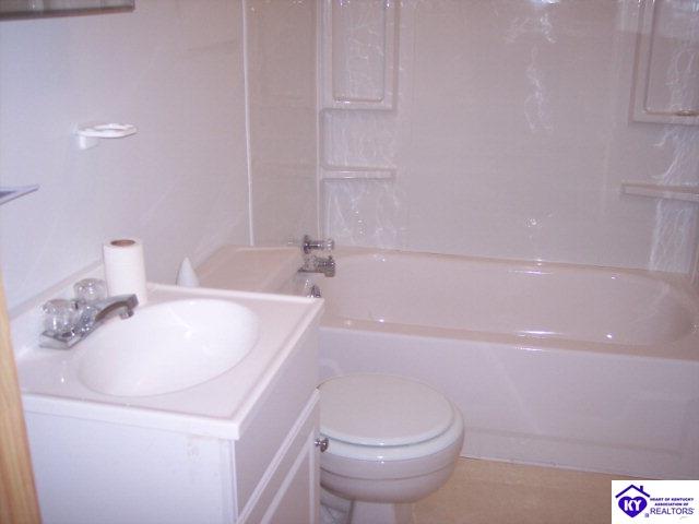 Listing Picture 229 Henry Street Elizabethtown, KY 42701 MLS HK10001145