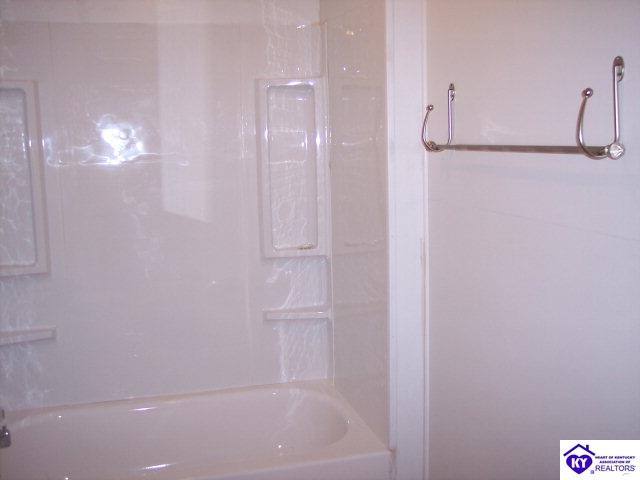 Listing Picture 229 Henry Street Elizabethtown, KY 42701 MLS HK10001145