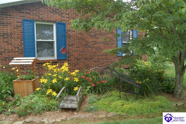 Listing Picture 34 Wildwood Drive Campbellsville, KY 42718 MLS HK10001099