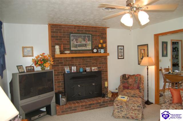 Listing Picture 34 Wildwood Drive Campbellsville, KY 42718 MLS HK10001099