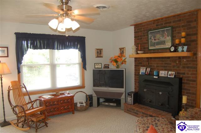 Listing Picture 34 Wildwood Drive Campbellsville, KY 42718 MLS HK10001099