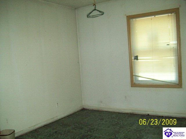 Listing Picture 39 Fryrear Lane Elizabethtown, KY 42701 MLS HK10001323