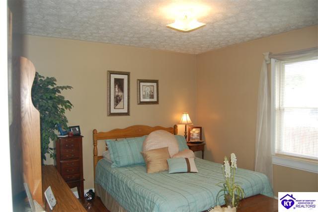 Listing Picture 147 Camelback Drive Campbellsville, KY 42718 MLS HK10001388