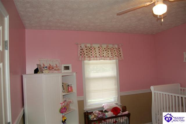 Listing Picture 147 Camelback Drive Campbellsville, KY 42718 MLS HK10001388