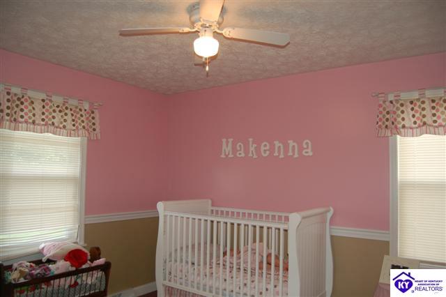 Listing Picture 147 Camelback Drive Campbellsville, KY 42718 MLS HK10001388