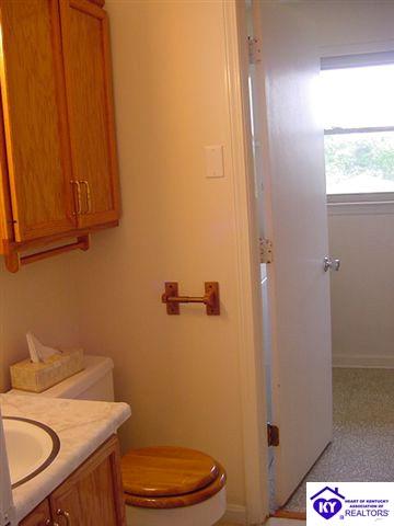 Listing Picture 123 Eastland Drive Bardstown, KY 40004 MLS HK10001356