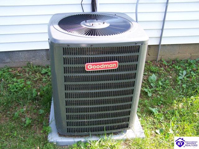 Listing Picture 511 1/2 Cleaver Street Elizabethtown, KY 42701 MLS HK10001395