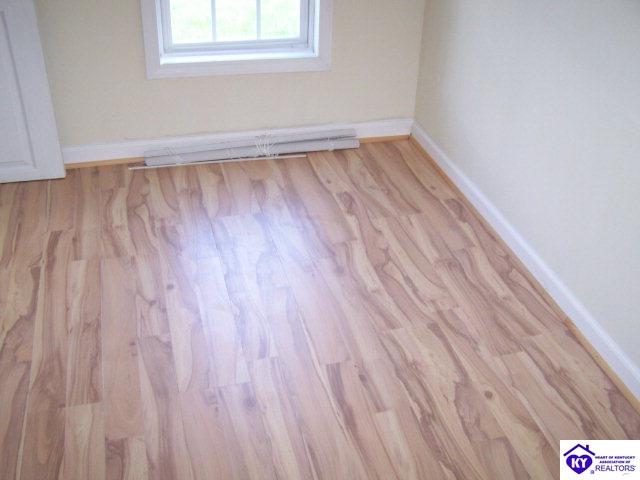 Listing Picture 511 1/2 Cleaver Street Elizabethtown, KY 42701 MLS HK10001395