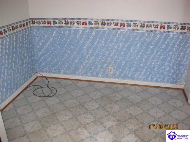 Listing Picture 1594 Cypress Drive Radcliff, KY 40160 MLS HK10001406