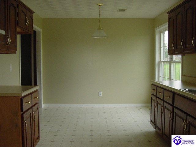 Listing Picture 101 Hamilton Court Bardstown, KY 40004 MLS HK10001567