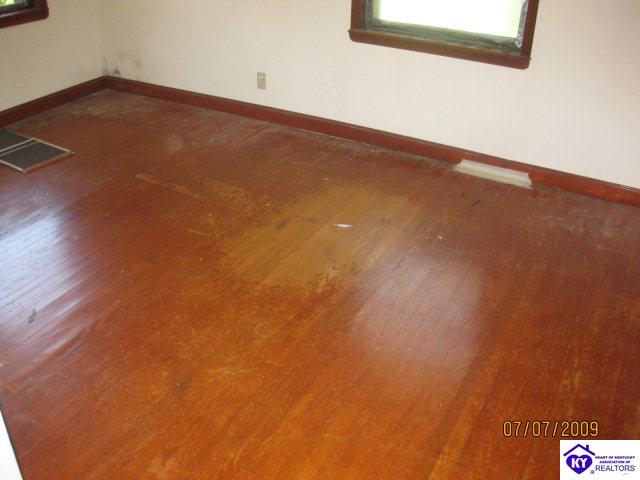 Listing Picture 1205 Garrett Road Ekron, KY 40117 MLS HK10001780