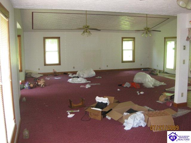 Listing Picture 621 Pitman Valley Road Campbellsville, KY 42718 MLS HK10001764