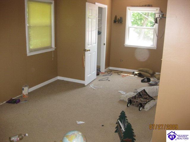 Listing Picture 621 Pitman Valley Road Campbellsville, KY 42718 MLS HK10001764