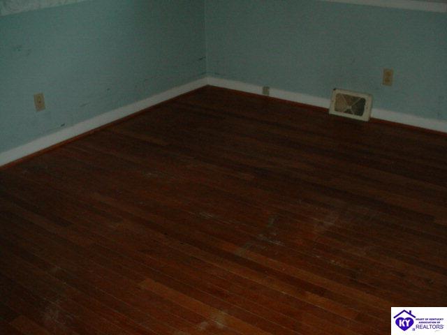 Listing Picture 1068 Ellen Drive Radcliff, KY 40160 MLS HK10001880