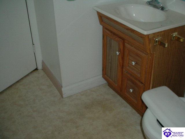 Listing Picture 1068 Ellen Drive Radcliff, KY 40160 MLS HK10001880